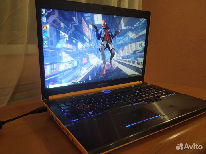 Настоящий игровой ноутбук Samsung Gamer 7