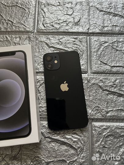 iPhone 12 mini, 64 ГБ