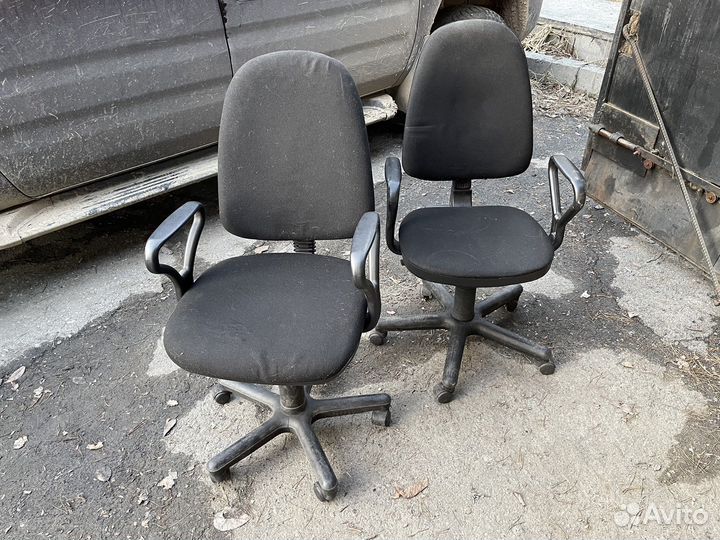 Компьютерное кресло