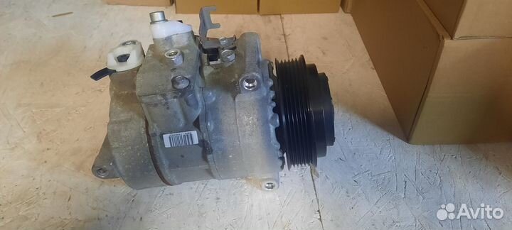 Компрессор кондиционера Mercedes-Benz GLE W166