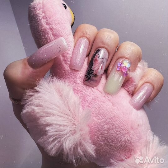 Мастер маникюра