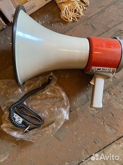Громкоговоритель мегафон