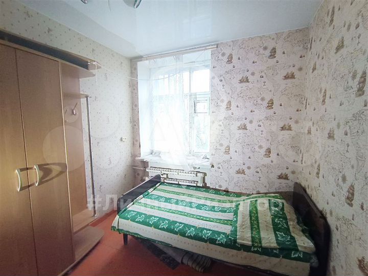 Комната 10 м² в 1-к., 4/4 эт.