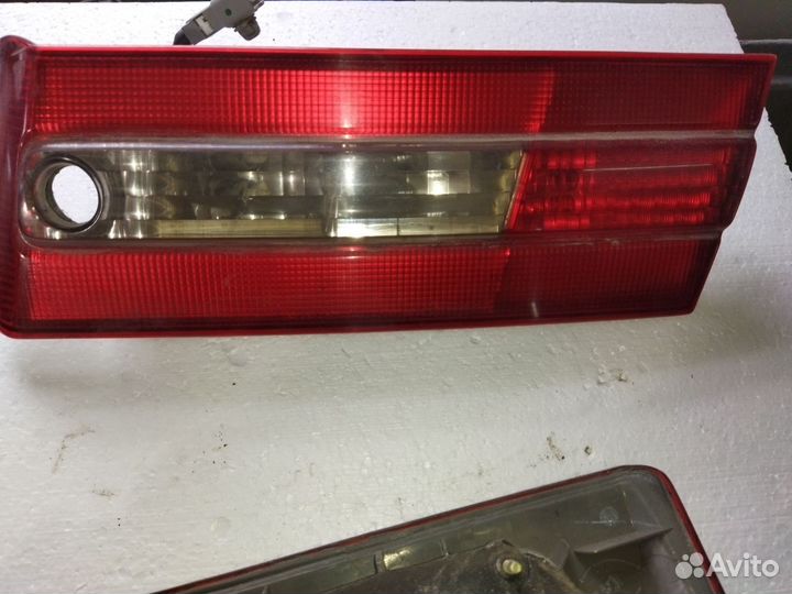 Задний фонарь тойота premio