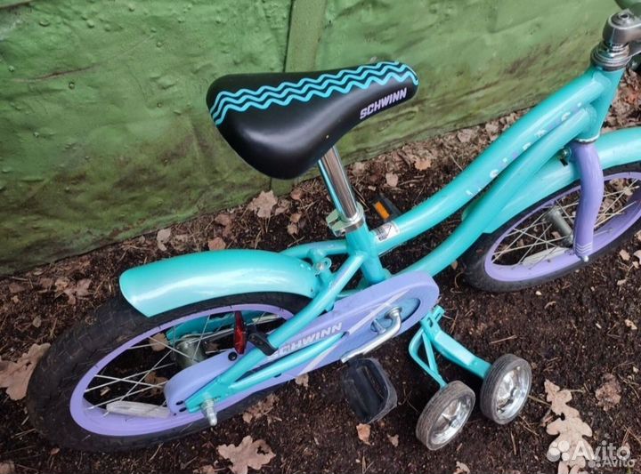 Велосипед для девочки Schwinn Lil Stardust