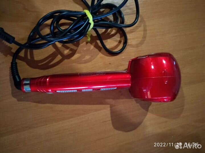 Подарите плойку дочери с длинными волосами