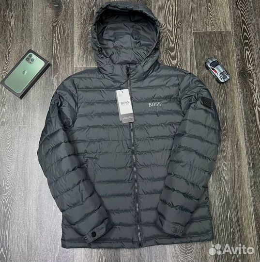 Демисезонные куртки Armani эргономичные