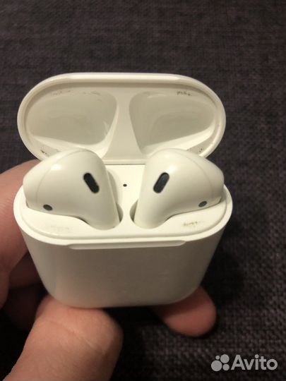 Airpods