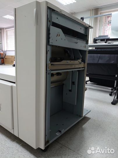 Лоток большой емкости для Xerox 700 Press