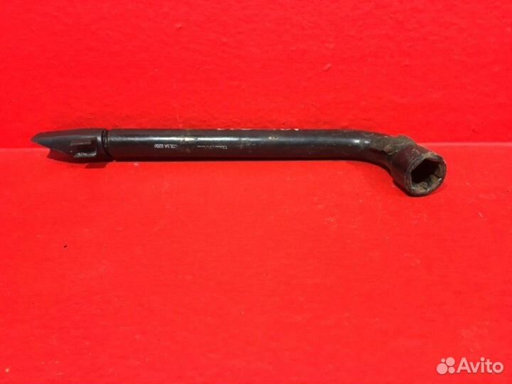 Ключ балонный Ford Focus 2 2 1.4 asda 2008