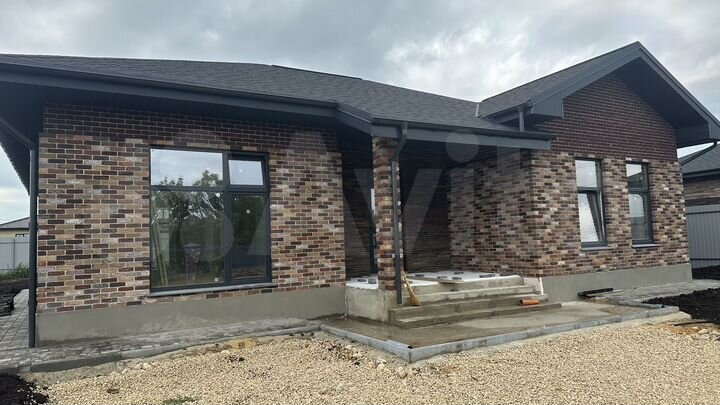 Коттедж 155 м² на участке 15 сот.