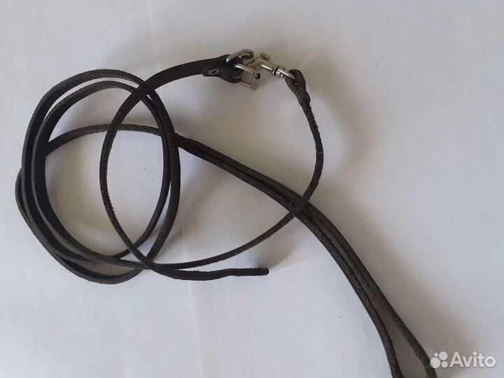 Поводки и шлейка