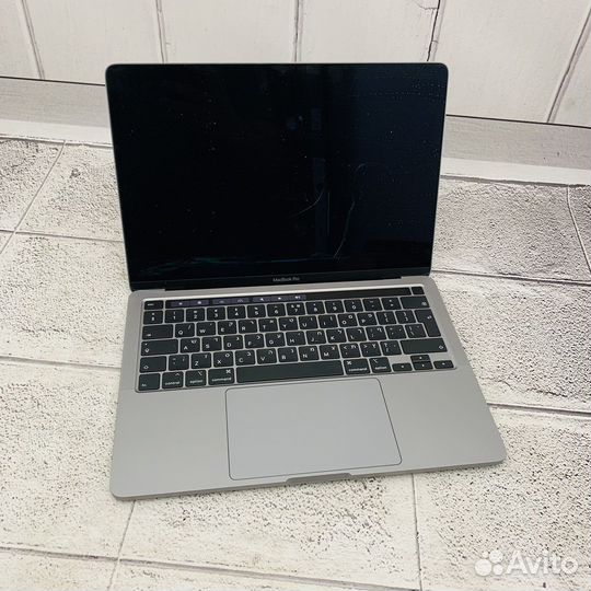 Macbook PRO 13 2020 I7/16GB/500SD с дефектом