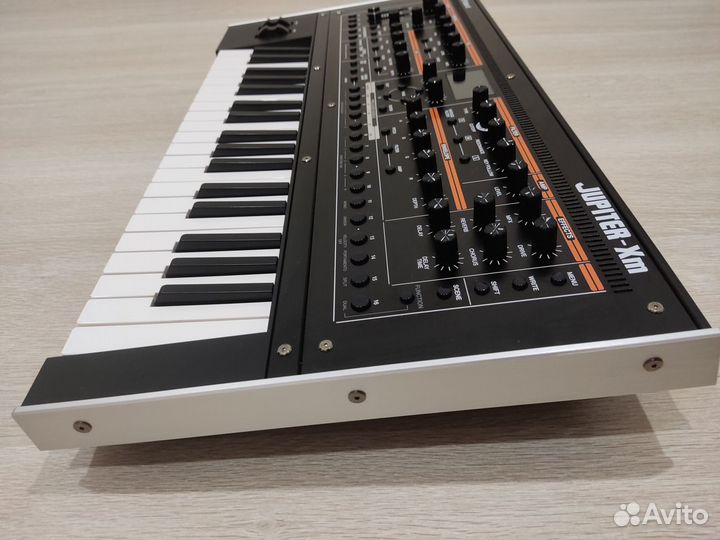 Синтезатор Roland Jupiter Xm (Продажа/Обмен)