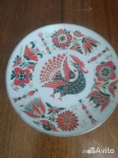 Настенная тарелка