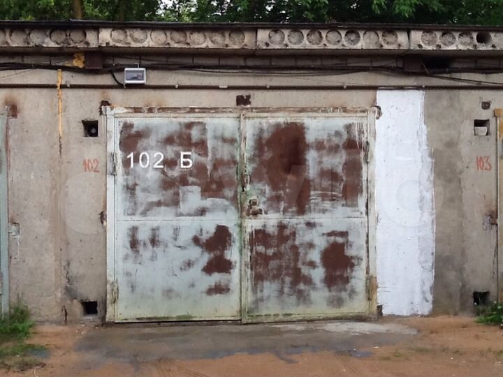 Гараж, > 30 м²