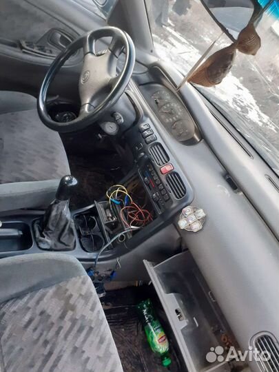 Панель приборов Mazda 626