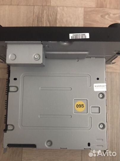 Продам магнитолу R-140 volkswagen polo седан