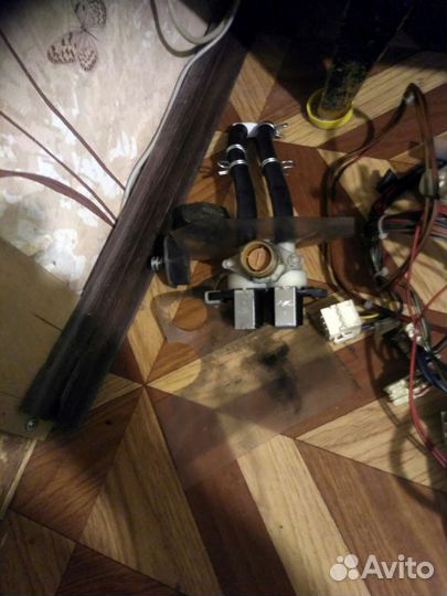 Мотор, мозги и все остальное indesit (разбор)