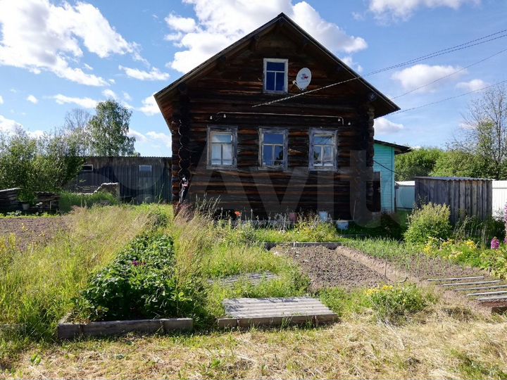 Дом 50 м² на участке 11 сот.