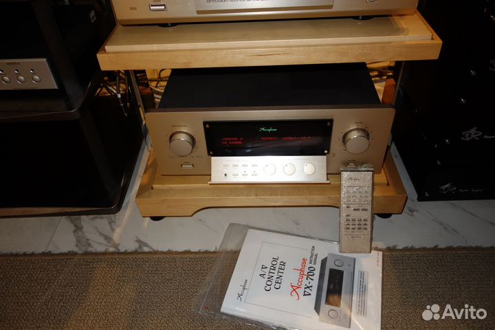 Accuphase AV control center VX-700