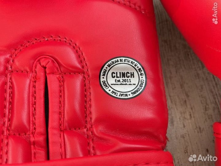 Боксерские перчатки Clinch