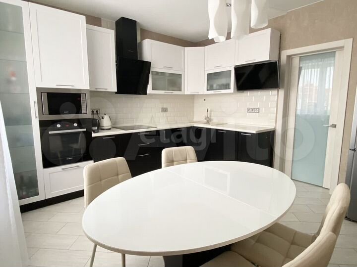 2-к. квартира, 64,7 м², 11/17 эт.