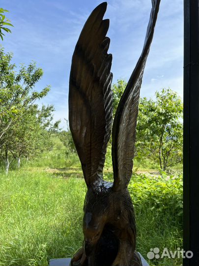 Статуэтка Орла