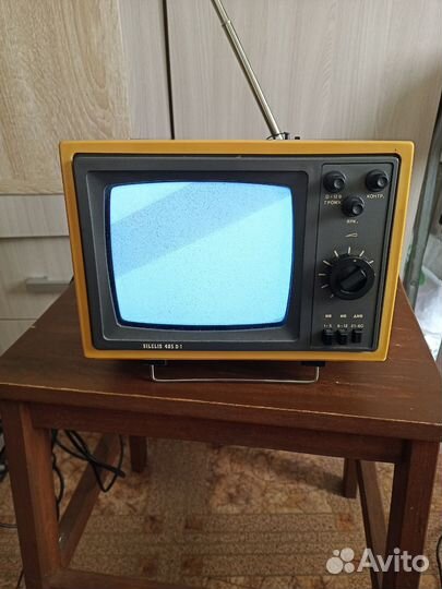 Телевизор silelis 405 D-1
