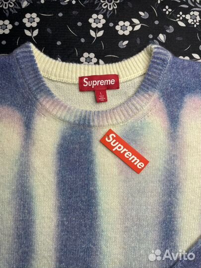 Свитер Supreme blurred logo