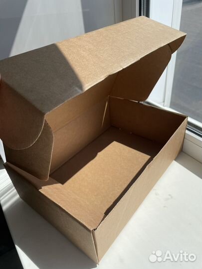 Коробки маленькие и большие