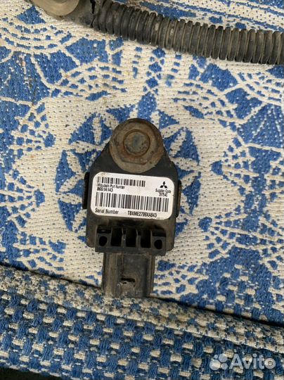 Датчики удара mitsubishi lancer 10