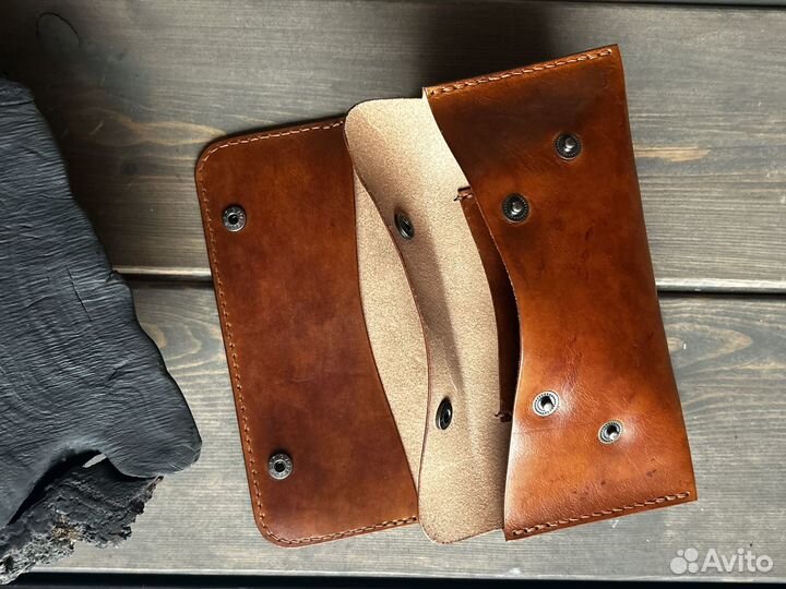 Кошелек клатч из натуральной кожи на кнопках