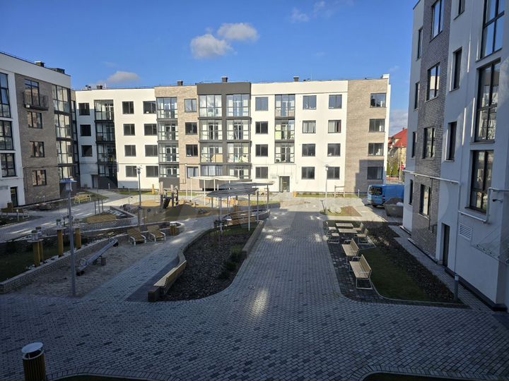 2-к. квартира, 67,5 м², 1/4 эт.