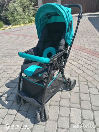 Прогулочная коляска легкая