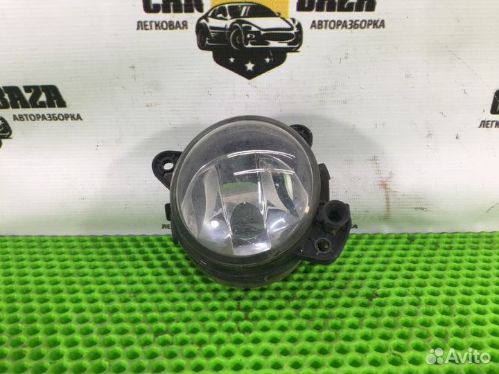 Фара противотуманная правая R
