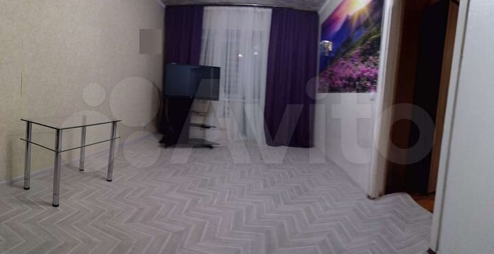 2-к. квартира, 46 м², 9/9 эт.