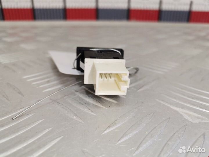 Кнопка ASC / ESP Audi A6 4F/C6 2005 4F0927134