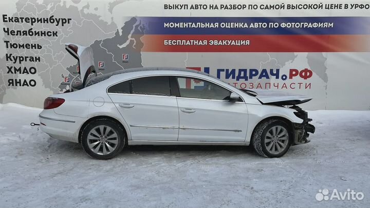 Ручка двери наружная задняя левая Volkswagen Passat CC