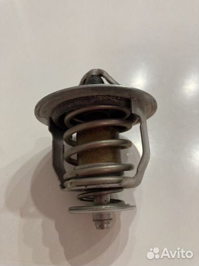 Термостат Toyota Camry 40