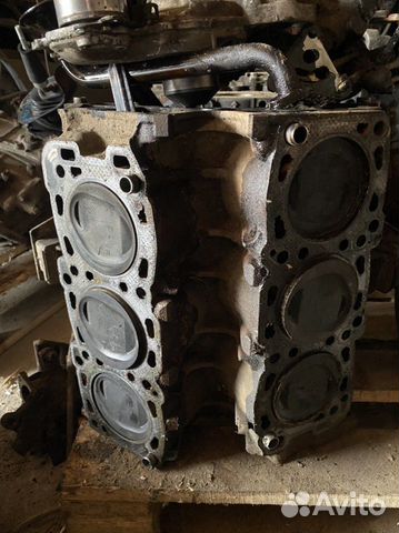 Блок 6G72 12v Mitsubishi Pajero 2