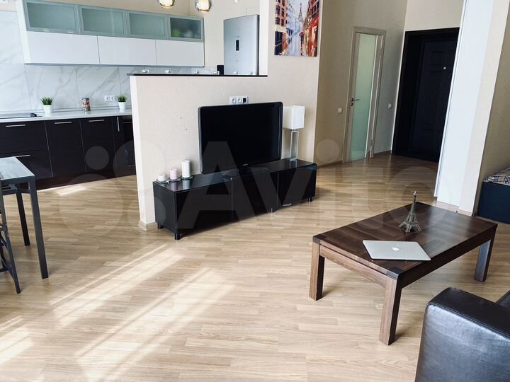 Квартира-студия, 42 м², 10/15 эт.