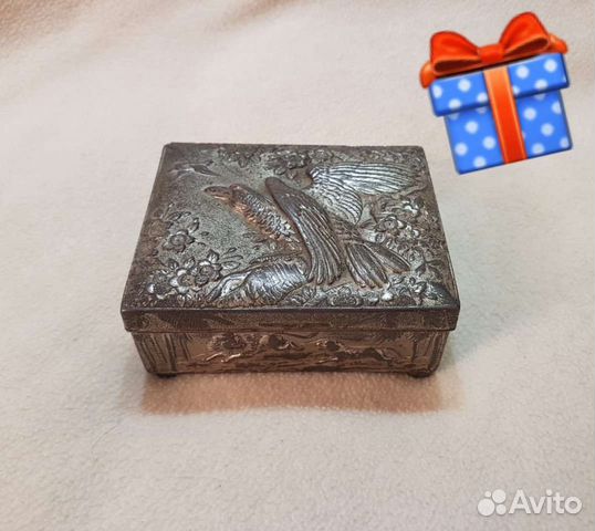 Антикварная шкатулка