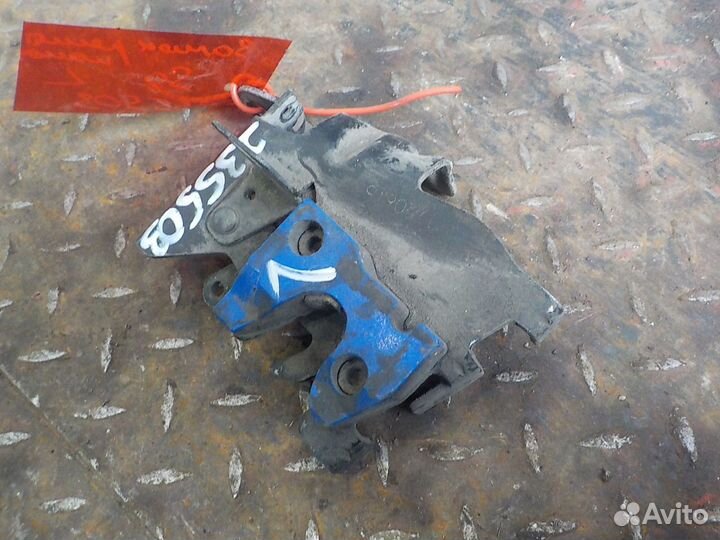 Замок капота Scania P,G,R series 1720615