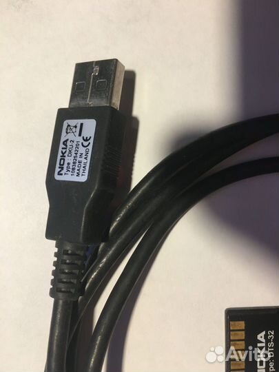 От Nokia 6230i оригинальный USB кабель и MMC flash