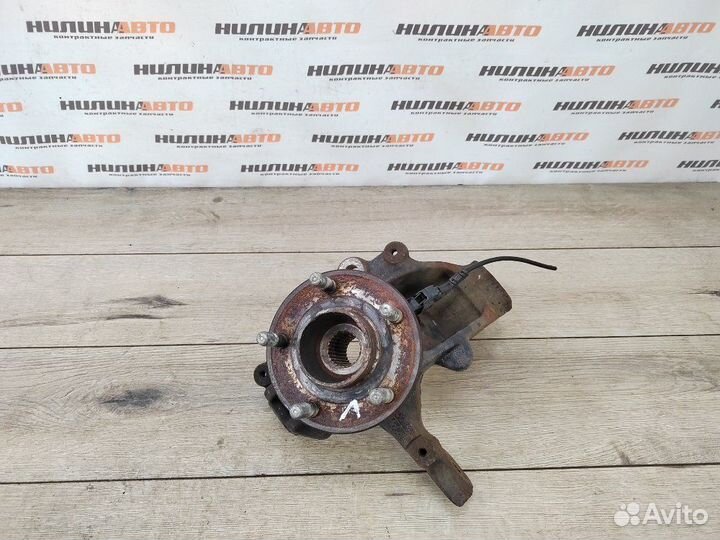 Кулак поворотный передний левый Ford Focus 3