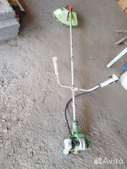 Триммер бензиновый на запчасти