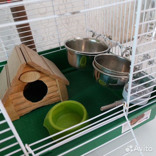 Клетка для грызунов Б/У с аксессуарами