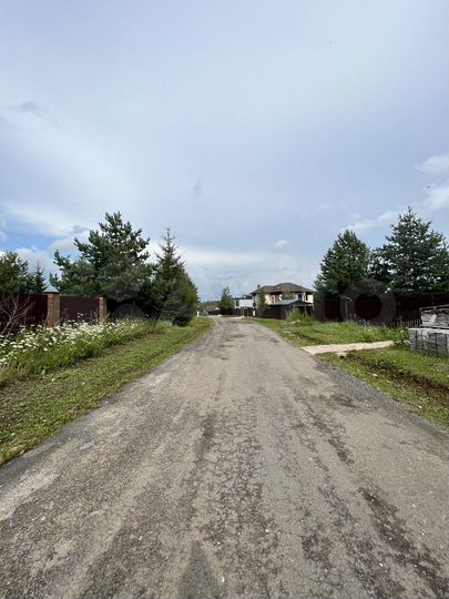 Дом 240 м² на участке 6,3 сот.