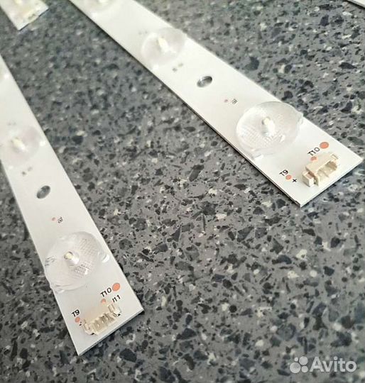 Новая Led подсветка led42d15-01(C) PN:3034201520V